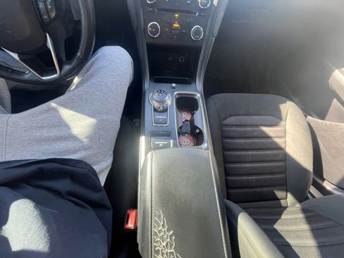 Used 2018 Ford Fusion S w/ Equipment Group 101A image 8