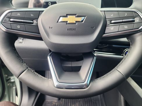 New 2026 Chevrolet Equinox LT w/ Convenience Package II image 28