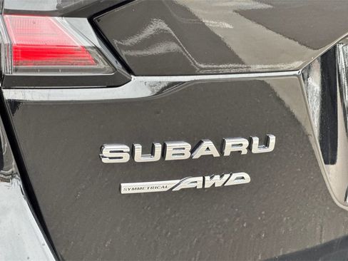 Certified 2025 Subaru Outback Limited image 33