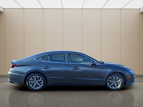 Used 2021 Hyundai Sonata SEL image 5