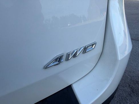 Used 2023 Ford Explorer ST-Line AWD/4WD image 13