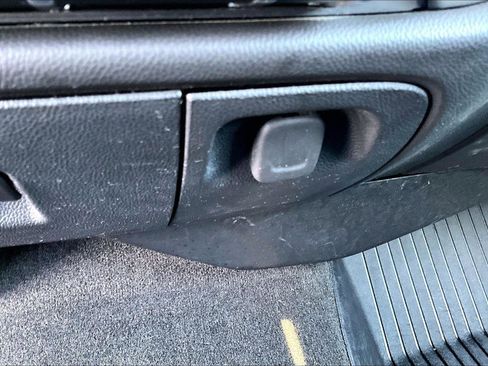 Used 2018 Chevrolet Silverado 2500 LT w/ Z71 Package, Off-Road image 34