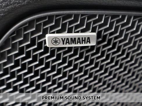 New 2026 Mitsubishi Outlander ES image 3