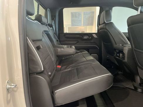 Used 2026 GMC Sierra 2500 AT4X AWD/4WD image 18