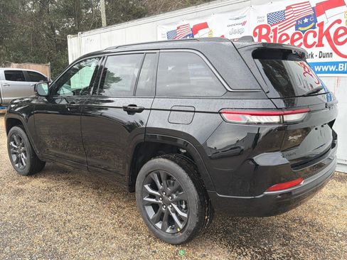 New 2026 Jeep Grand Cherokee Limited image 8