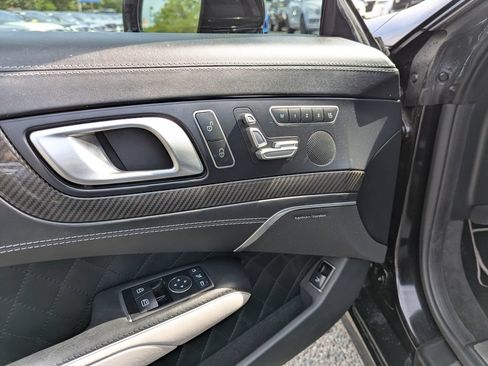 Used 2016 Mercedes-Benz SL 63 AMG image 14