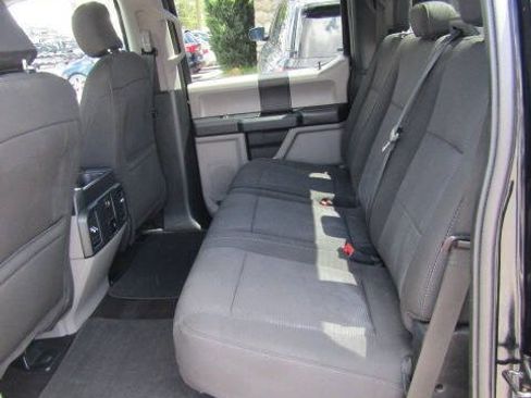 Used 2018 Ford F150 XL w/ Equipment Group 101A Mid AWD/4WD image 10