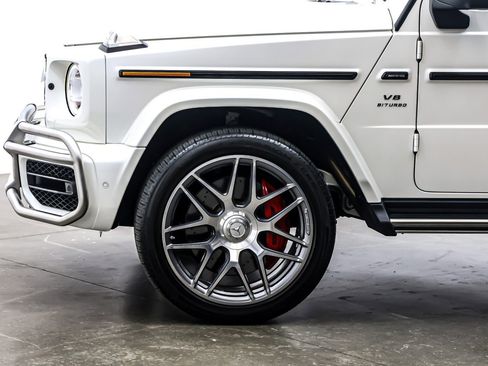Certified 2021 Mercedes-Benz G 63 AMG 4MATIC image 11