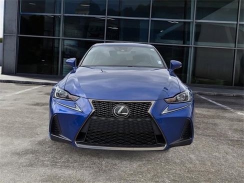 Used 2019 Lexus IS 300 AWD image 3