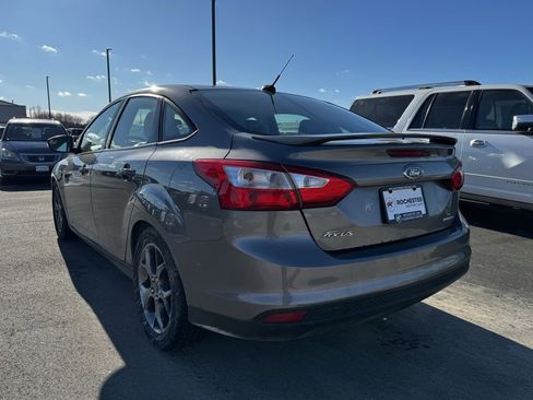Used 2014 Ford Focus SE w/ Equipment Group 201A image 34