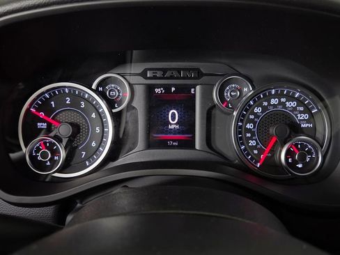 New 2026 RAM 1500 4x4 Crew Cab image 16