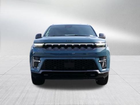 New 2026 Jeep Grand Wagoneer Limited image 8