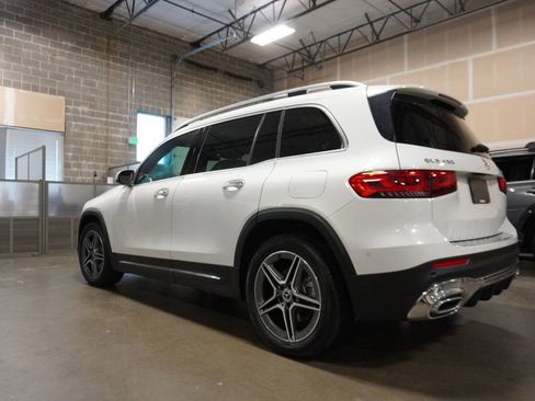 Used 2020 Mercedes-Benz GLB 250 4MATIC image 3