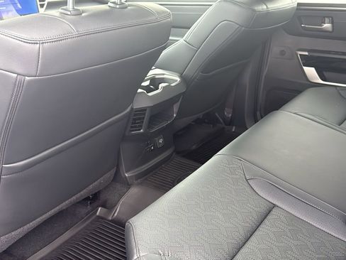 Used 2024 Toyota Tundra Limited AWD/4WD image 21