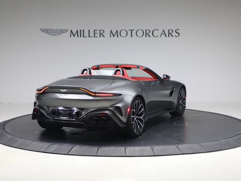 Used 2026 Aston Martin V8 Vantage Roadster image 8