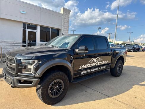 Used 2019 Ford F150 Raptor w/ Equipment Group 802A Luxury AWD/4WD image 1