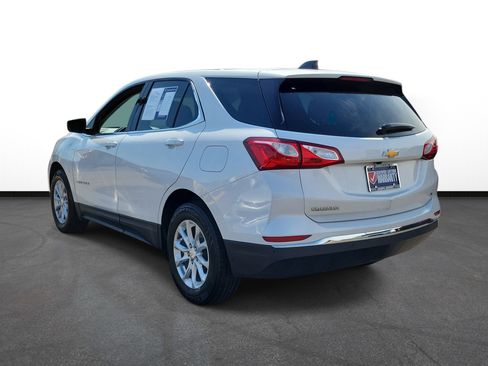 Used 2019 Chevrolet Equinox LT FWD image 3