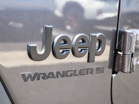Used 2026 Jeep Wrangler Sport AWD/4WD image 13