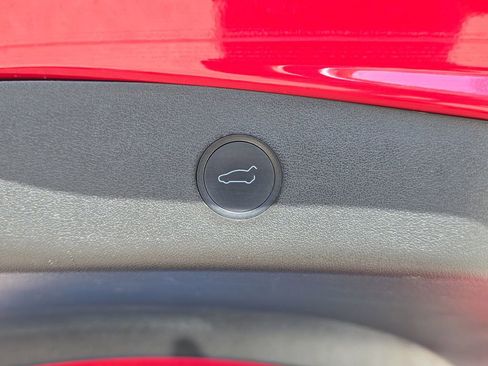 Used 2021 Tesla Model 3 Standard Range Plus image 9