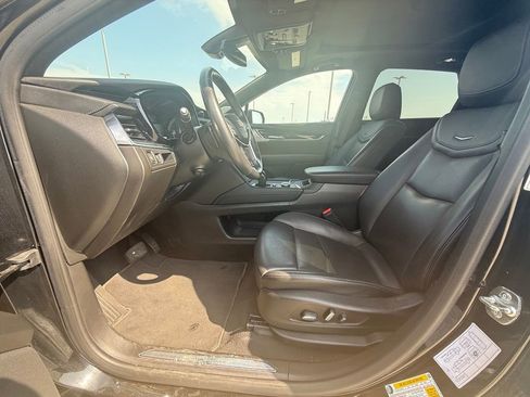 Certified 2024 Cadillac XT5 Premium Luxury AWD/4WD image 30