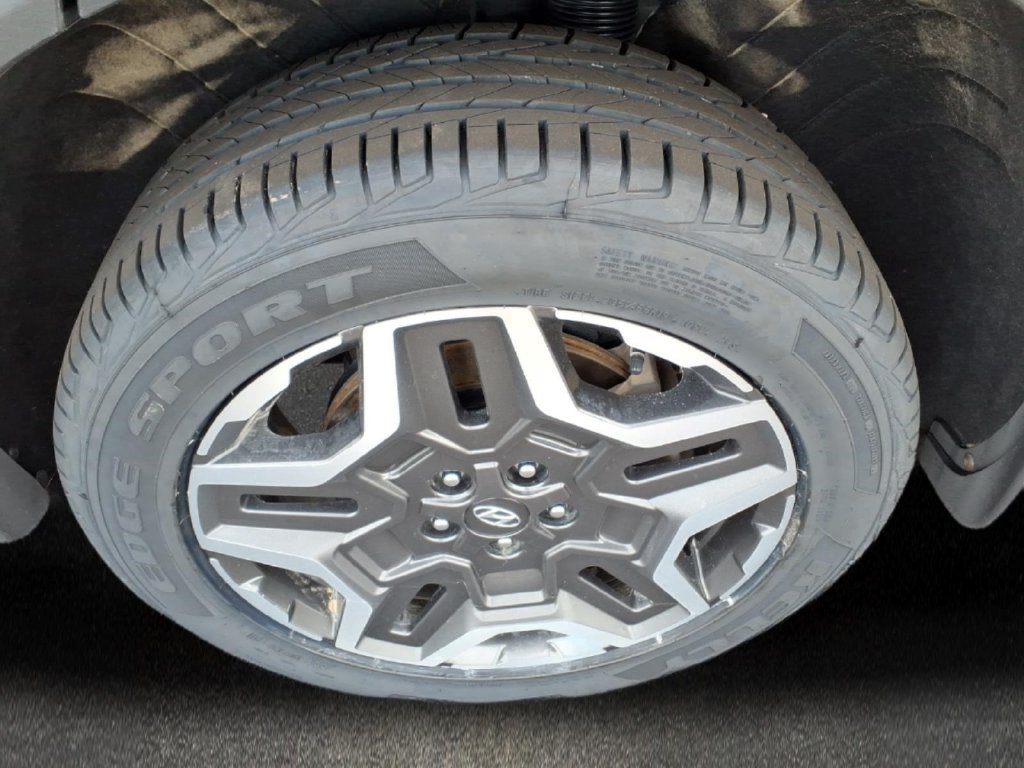 Used 2023 Hyundai Santa Fe SEL Premium AWD/4WD image 25
