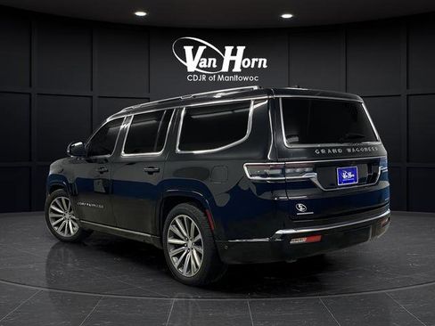 Used 2022 Jeep Grand Wagoneer Series II image 3