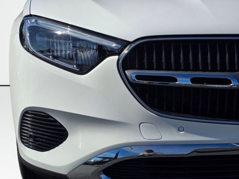 New 2026 Mercedes-Benz GLC 300 4MATIC image 29