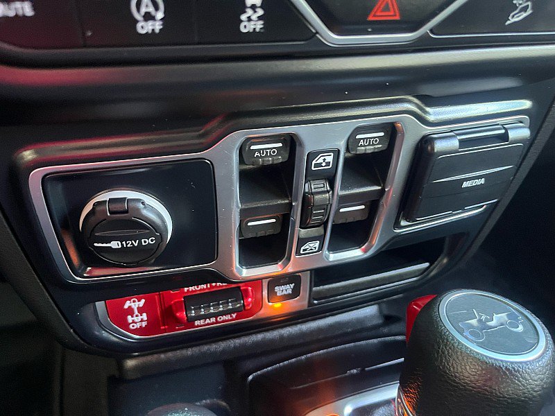 Used 2019 Jeep Wrangler Unlimited Rubicon AWD/4WD image 30