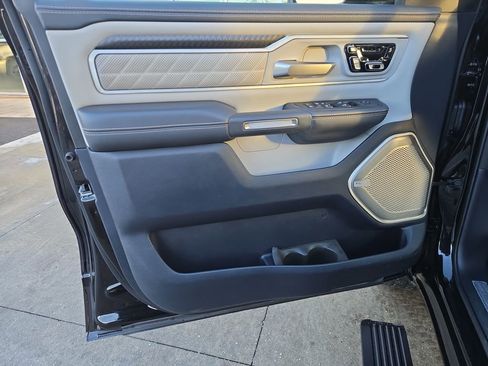 Used 2025 RAM 1500 Tungsten image 12