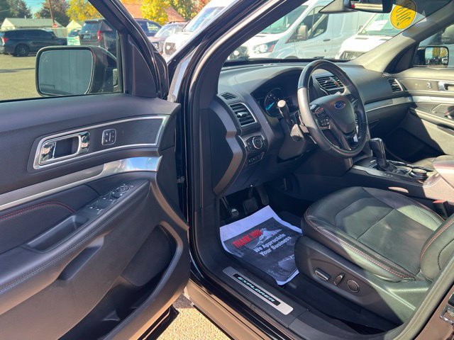 Used 2018 Ford Explorer Sport w/ Equipment Group 401A AWD/4WD image 10