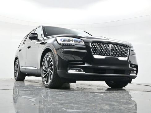 Used 2023 Lincoln Aviator Reserve w/ Equipment Group 201A image 53