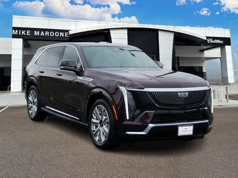 New 2025 Cadillac Escalade IQ Luxury 2 w/ LPO, Radiant Package image 2