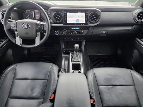 Used 2023 Toyota Tacoma TRD Off-Road w/ TRD Premium Off Road Package image 22