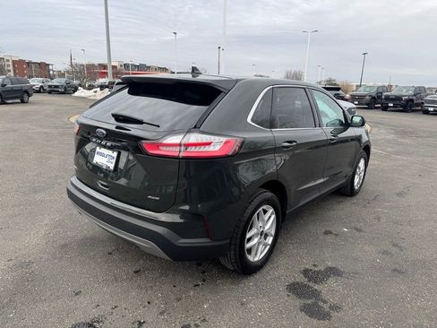 Certified 2024 Ford Edge SEL w/ Convenience Package image 3