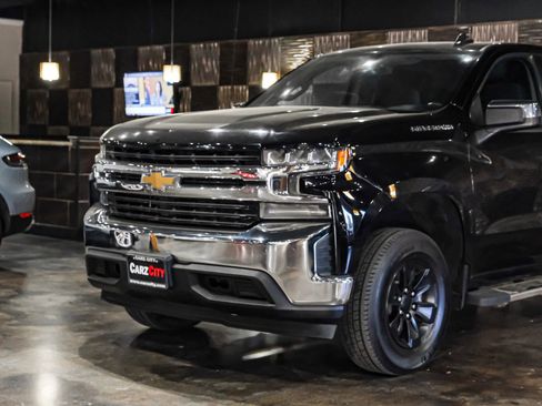 Used 2019 Chevrolet Silverado 1500 LT w/ All-Star Edition image 7