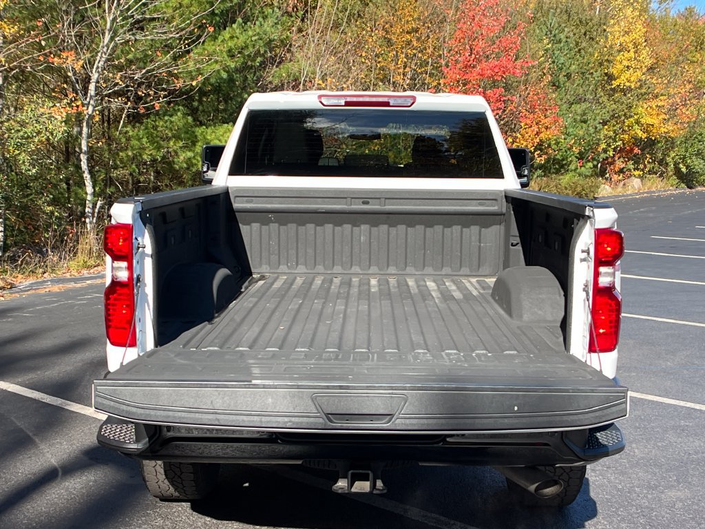 Used 2024 Chevrolet Silverado 2500 Custom w/ Custom Value Package AWD/4WD image 22