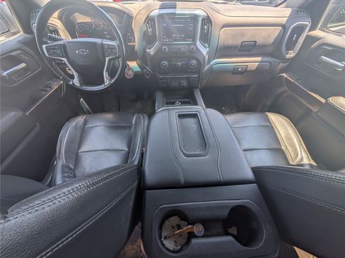 Used 2021 Chevrolet Silverado 1500 LT Trail Boss w/ Bed Protection Package AWD/4WD image 28