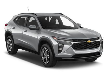 Used 2025 Chevrolet Trax LT w/ Driver Confidence Package
