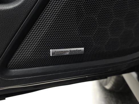 Used 2022 Subaru Outback Touring image 14