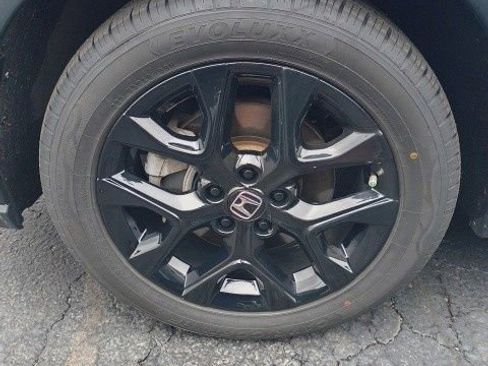 Used 2023 Honda HR-V Sport image 8