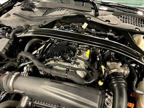 Used 2025 Ford Mustang Premium RWD image 30