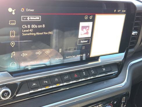 Used 2023 GMC Sierra 1500 SLT w/ SLT Premium Package image 21