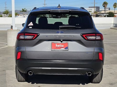 Used 2025 Ford Escape ST-Line image 14