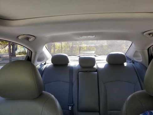 Used 2011 Hyundai Sonata Limited image 32