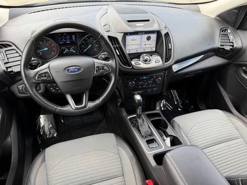 Used 2017 Ford Escape Titanium AWD/4WD image 29