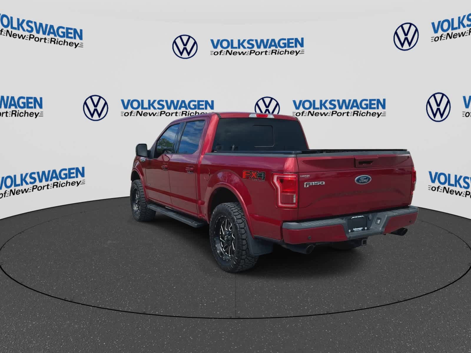 Used 2016 Ford F150 Lariat w/ Equipment Group 502A Luxury AWD/4WD image 6