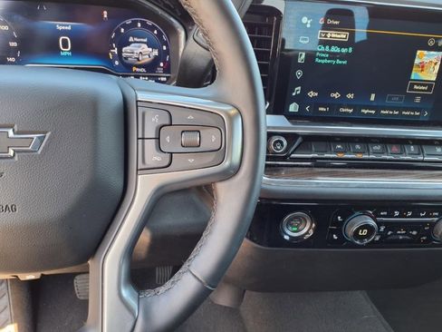 Used 2024 Chevrolet Silverado 1500 RST image 11