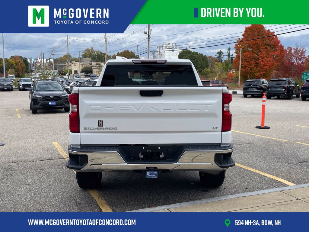 Used 2023 Chevrolet Silverado 1500 LT AWD/4WD image 4