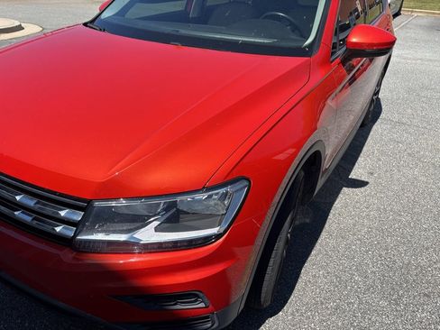 Used 2019 Volkswagen Tiguan SE image 22