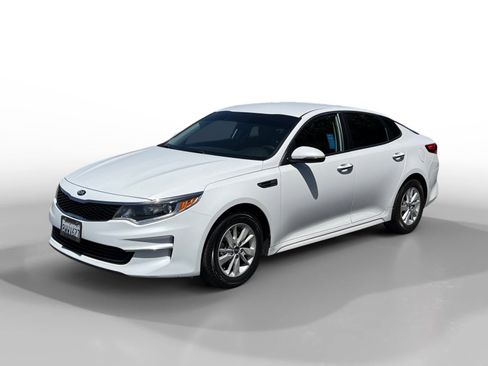 Used 2018 Kia Optima LX FWD image 1